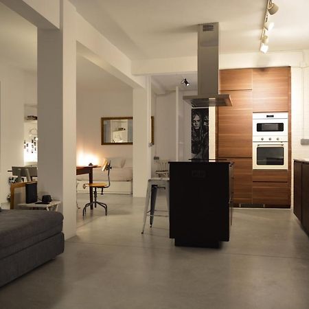 Loft Bed & Breakfast آكورونيا المظهر الخارجي الصورة