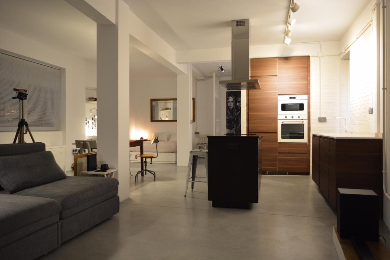 Loft Bed & Breakfast آكورونيا المظهر الخارجي الصورة